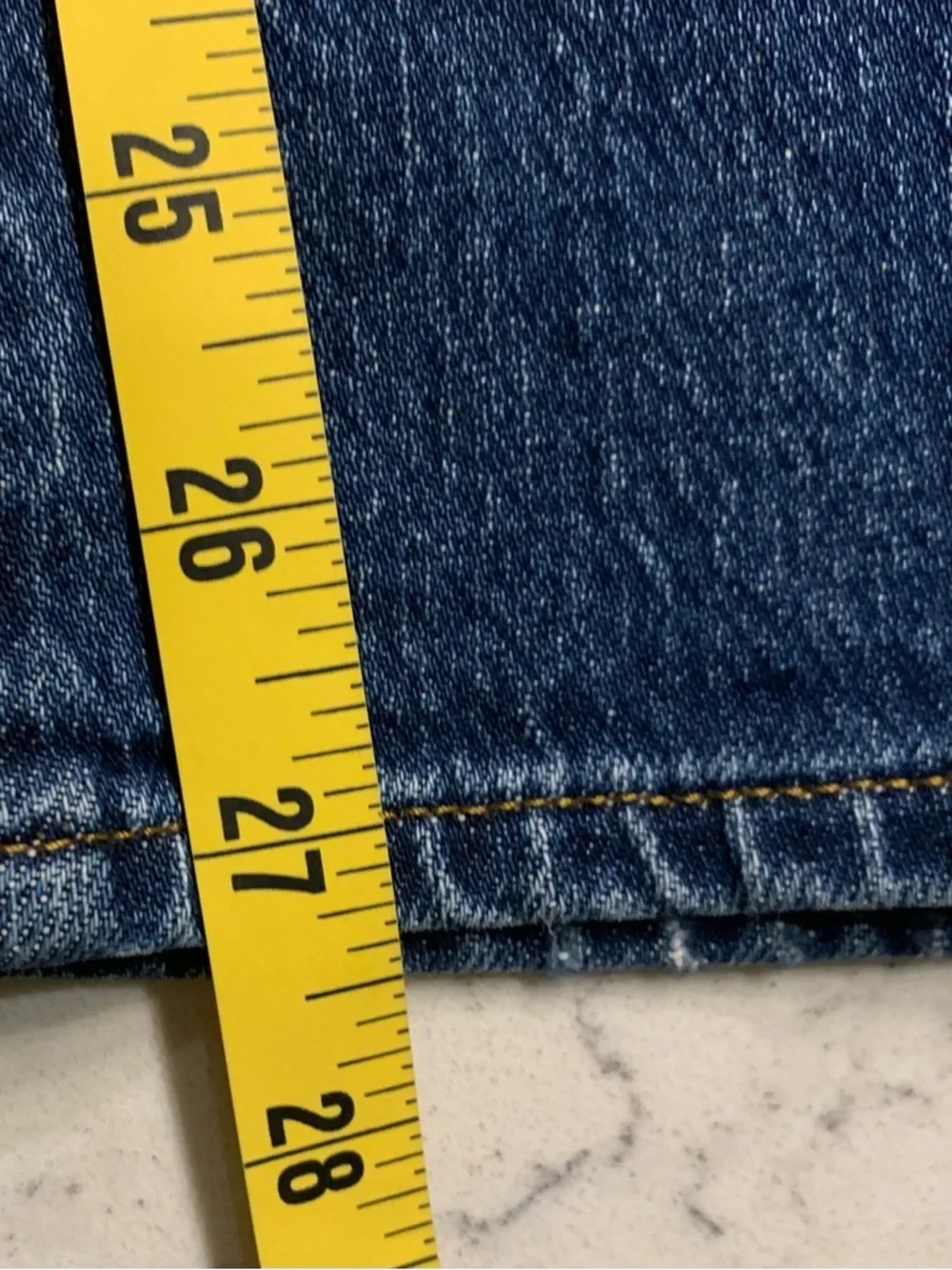 J. Crew Relaxed boyfriend jean in all-day stretch - size 25